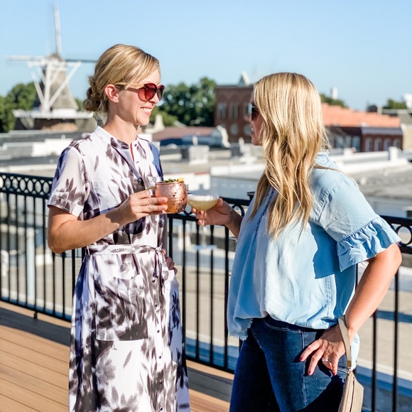 Meet your Posher, Melanie - Picture 2 of 4